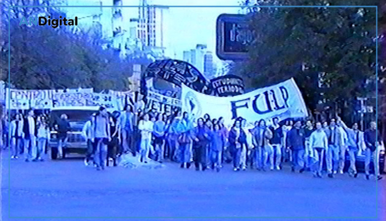 “Éramos tan flacos”: la lucha universitaria de La Plata, en VHS