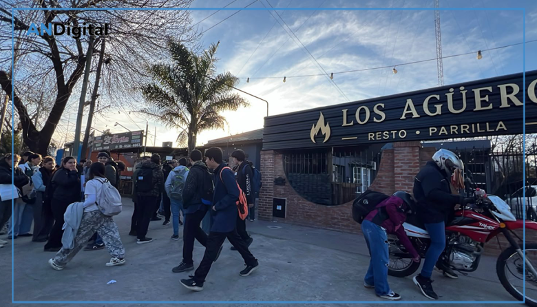 Cinco cuadras de cola y más de 1.500 personas para 14 puestos en una parrilla de Berazategui