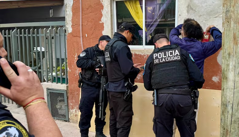 Iglesia porteña y el megaoperativo en villas de CABA: la alerta que encendió la misa