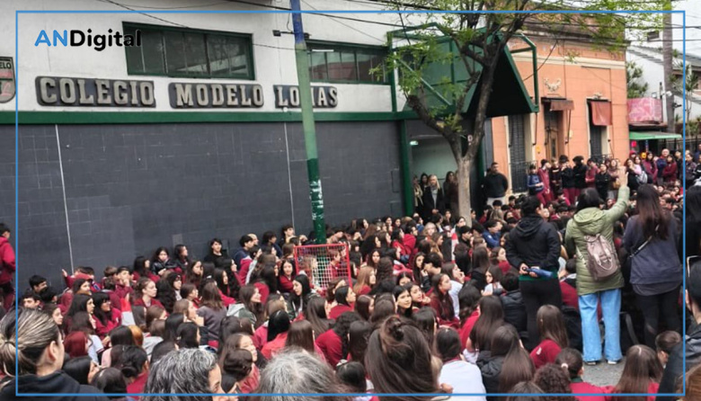 Alumnos del Colegio Modelo Lomas usaron IA para “desnudar” compañeras y vender las fotos