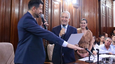 Juraron los concejales de La Plata tras la asunción de Alak, con una ausencia notoria