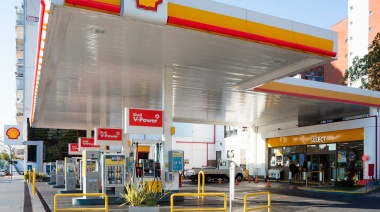 Tras la devaluación, los combustibles se disparan un 37%