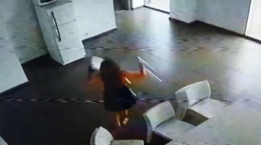 Expuso a turista que se llevó dos sillas del SUM y criticó a AirBNB y la ausencia estatal: Los comentarios