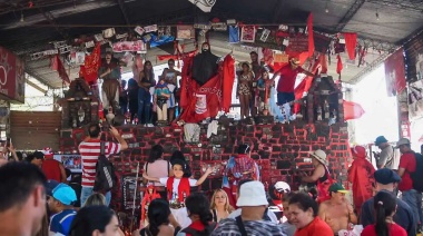 A pesar del diluvio, 350 mil fieles veneraron al Gauchito Gil