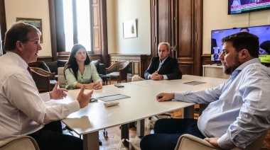 Periodista “independiente” devenido en funcionario recibió a miembros de FOPEA