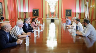 Kicillof se reunió con PyMES de biocombustibles, en jaque por la Ley Ómnibus