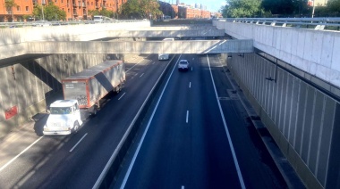 Habilitan el Paseo del Bajo para autos los fines de semana y feriados