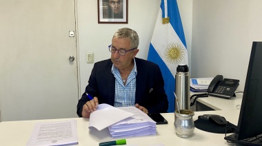 Cobos propone cambiar el huso horario para ahorrar energía