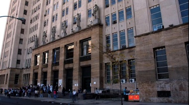 Por los tarifazos, la Facultad de Medicina de la UBA cortó el suministro eléctrico