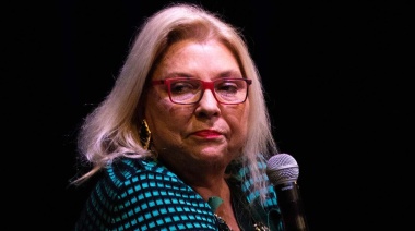 Carrió advirtió que Milei “va por la derogación de la Constitución”