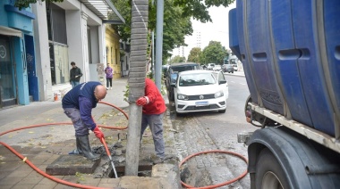 Intensifican la limpieza de sumideros en La Plata