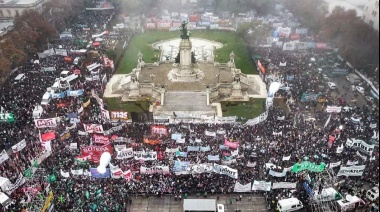 Violentos incidentes en las inmediaciones del Congreso mientras se debate la Ley Bases