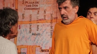 “¿Quién llama?”, tragicomedia de héroes mundanos