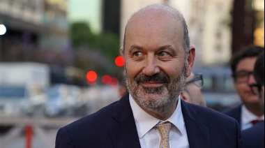 Mientras festejábamos los penales del ‘Dibu’, Milei creó un ministerio y nombró a Sturzenegger