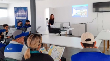 YPF y la Facultad de Ingeniería capacitan a profesionales sobre riesgos ambientales