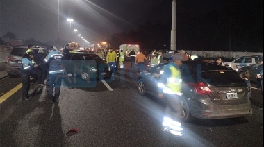 Choque múltiple en la Autopista Buenos Aires-La Plata: 17 vehículos involucrados