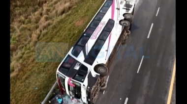 Al menos 15 heridos en tremendo vuelco de un colectivo en la Ruta 2