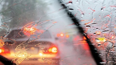 Por tormentas y chaparrones, elevan a amarillo el nivel de atención del riesgo en La Plata