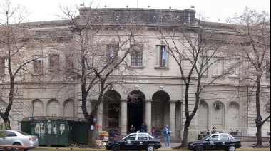 Pareja detenida en La Plata acusada de haber asesinado a su bebé de 4 meses