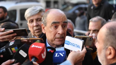 A Francos le “hizo ruido” la visita de diputados libertarios a genocidas