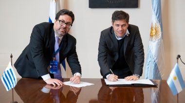 Kicillof llevó su agenda a Uruguay y firmó un acuerdo con el intendente de Montevideo