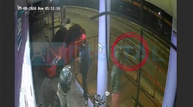 Policías se enfrentan a tiros con revoltosos afuera de un boliche en La Matanza: Un muerto