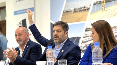 “Nuestro sistema fluviomarítimo está partido al medio”