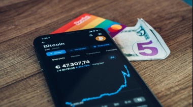 La historia de Bitcoin: De experimento criptográfico a revolución financiera