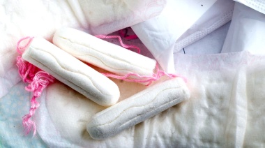 Más de la mitad de las mujeres cree que no se debe hablar abiertamente sobre menstruación