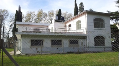 Tres menores escapan de un instituto de La Plata tras amenazar a una celadora con una faca