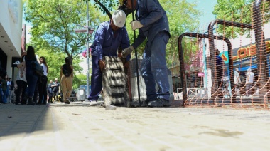 La Plata: comenzaron las obras en el centro comercial de calle 12