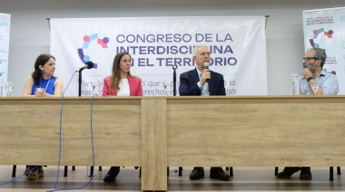 Alak encabezó un congreso para tratar el abordaje interdisciplinario de problemáticas sociales