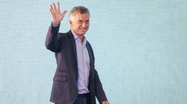Macri quiso sumarse al festejo de Racing y desde la AFA lo cruzaron: “Hipócrita, inútil”