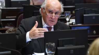 Parrilli alertó que “estamos frente a una maquinaria de persecución mediática y judicial”