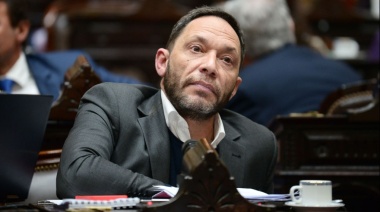 “La caja de Scioli”: Piden anular el decreto que prorrogó el impuesto a los pasajes al exterior