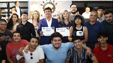 Espinoza ponderó la Escuela de Oficios y dijo que con Kicillof “seguiremos generando oportunidades”