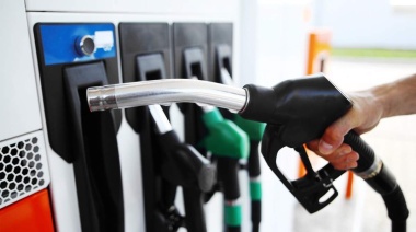 Oficializaron la medida que permite el autoservicio de combustibles