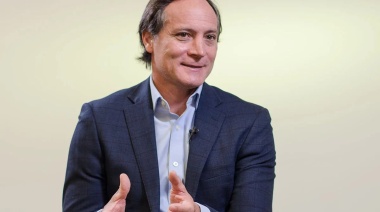 Camau, arrodillado ante Milei: “Es importante la alianza con el Gobierno”