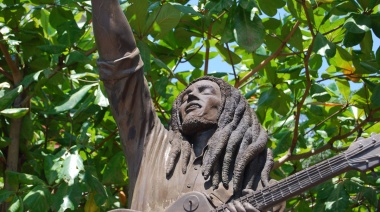 Embajadores argentinos en el “Bob Marley Day”