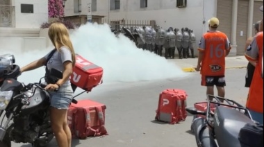Asesinato del delivery en Moreno: Piedrazos, destrozos e incidentes frente la municipalidad
