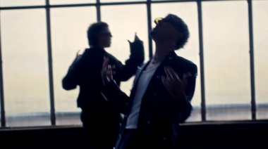 “Rayo de luz”, lo nuevo de Soge Culebra junto a Abraham Mateo