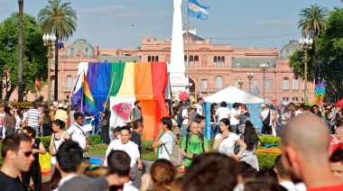 Milei criticó la marcha antifascista: “Usados por las basuras del Partido del Estado”