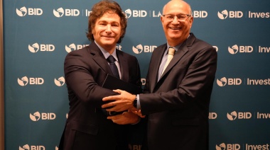 Según Milei, “se triplicaron los salarios en dólares” y “10 millones de argentinos salieron de la pobreza”