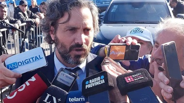 Santiago Cafiero ensalzó a Kicillof: “Es el primero en hacer una convocatoria abierta”