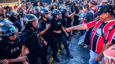 Bullrich amenazó a los hinchas que vayan al Congreso a bancar a los jubilados