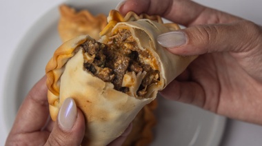 De langostinos, cordero confitado y encevichadas: empanadas para todos los gustos en su día