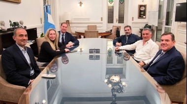 Sigue el ninguneo libertario a Macri: “A los del PRO no había que comprarlos, estaban regalados”