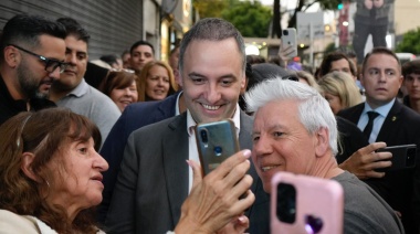 “Ñoquiada” contra Adorni en la sede central de PAMI