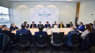 Kicillof se reunió con empresarios y representantes del sector minero