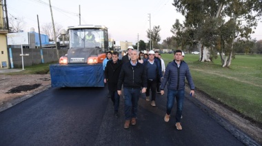 Comenzó la pavimentación del ingreso a Arturo Seguí